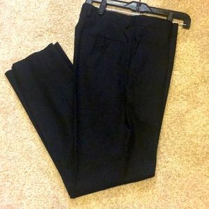 Men’s black dress pants in great condition.